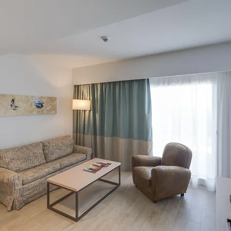 Hotel Seth 4*