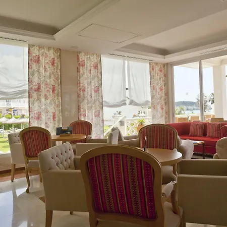 Hotel Seth 4*