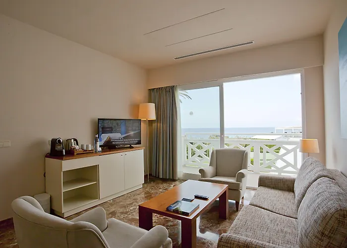 Seth 4* Santo Tomás