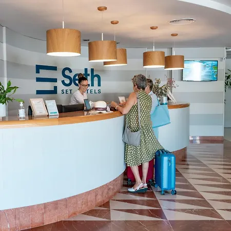 Hotell Seth 4*