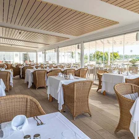 Hotel Seth 4*